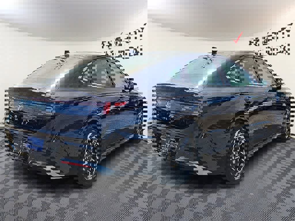 Certified 2024 Hyundai Sonata SEL w/ Convenience Package image 4