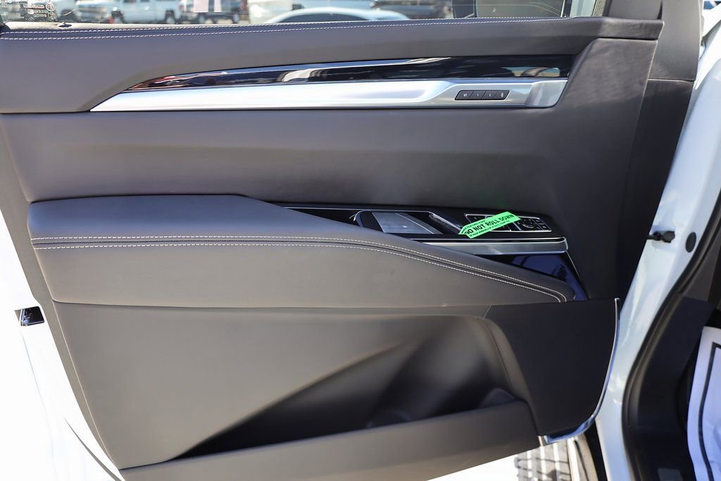 Used 2026 Cadillac Escalade Sport w/ Touring Package image 10