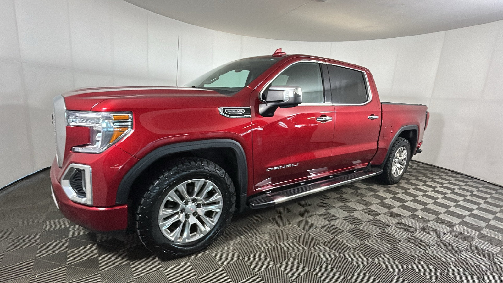 Used 2021 GMC Sierra 1500 Denali AWD/4WD image 8