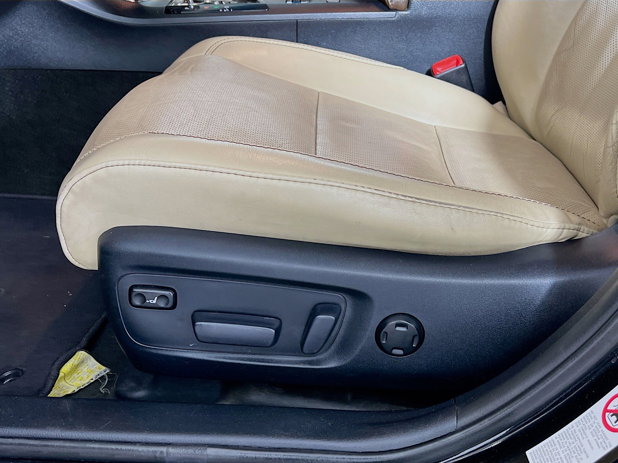 Used 2013 Toyota Avalon Limited FWD image 20