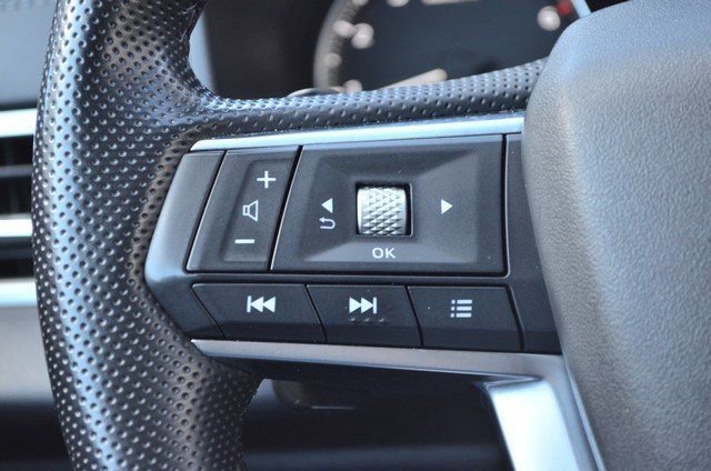 Used 2024 Mitsubishi Outlander SE image 18