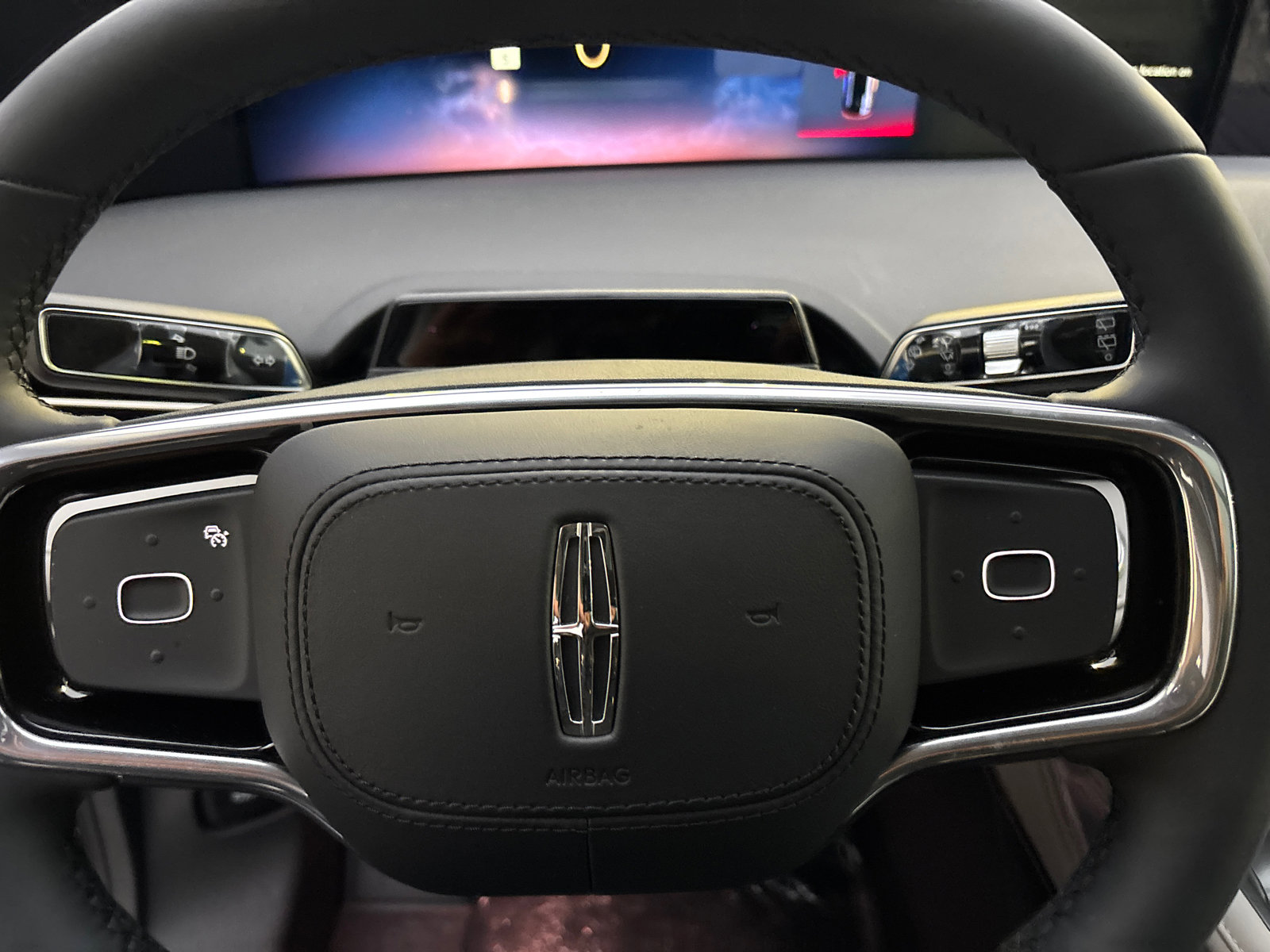 New 2026 Lincoln Nautilus Reserve image 16