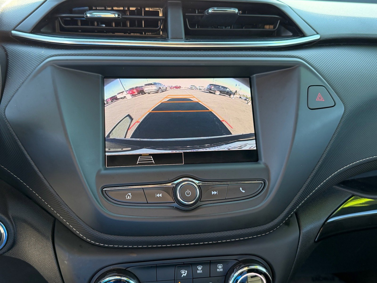 Used 2023 Chevrolet TrailBlazer ACTIV FWD image 11