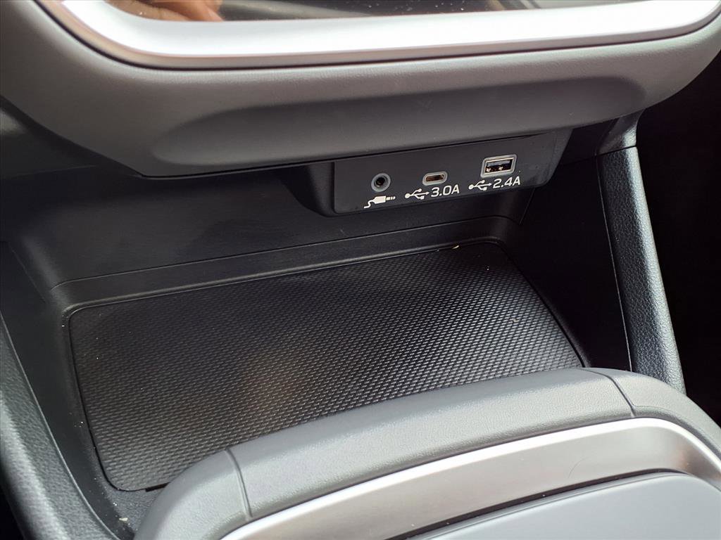 Used 2025 Subaru Crosstrek 2.0i Premium image 7