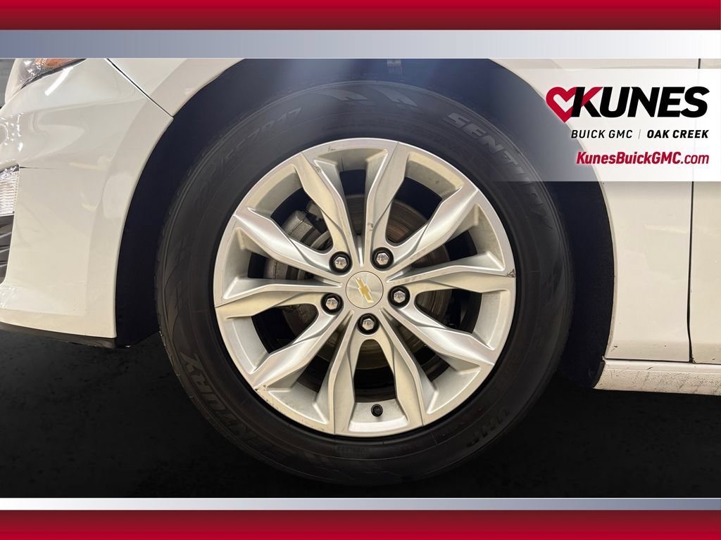 Used 2024 Chevrolet Malibu LT FWD image 13