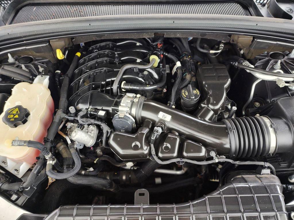 Used 2022 Jeep Grand Cherokee L Limited w/ MOPAR Finishing Package image 38