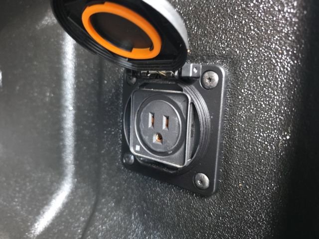 Used 2023 Chevrolet Colorado ZR2 w/ ZR2 Convenience Package III image 41