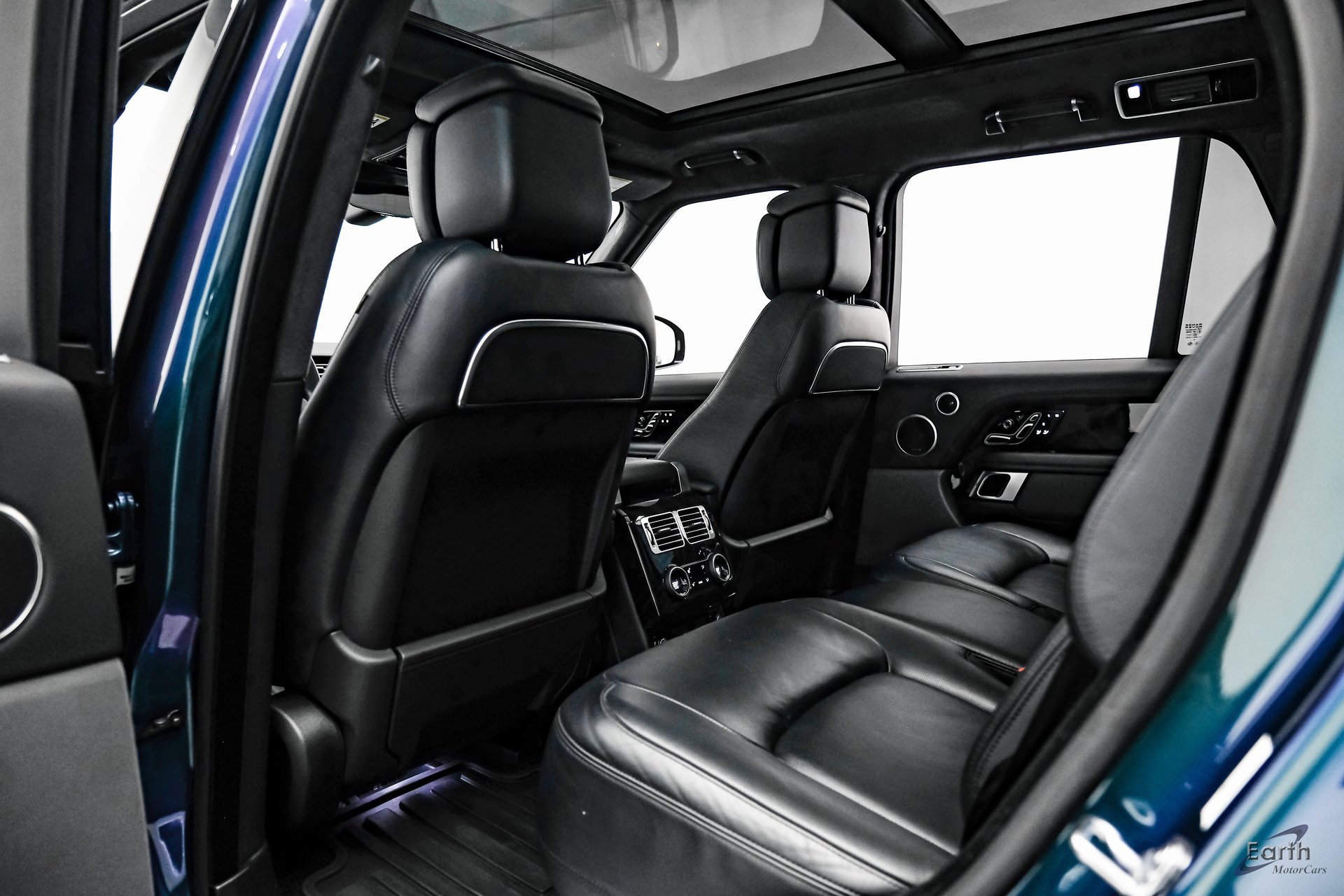 Used 2020 Land Rover Range Rover Autobiography image 70