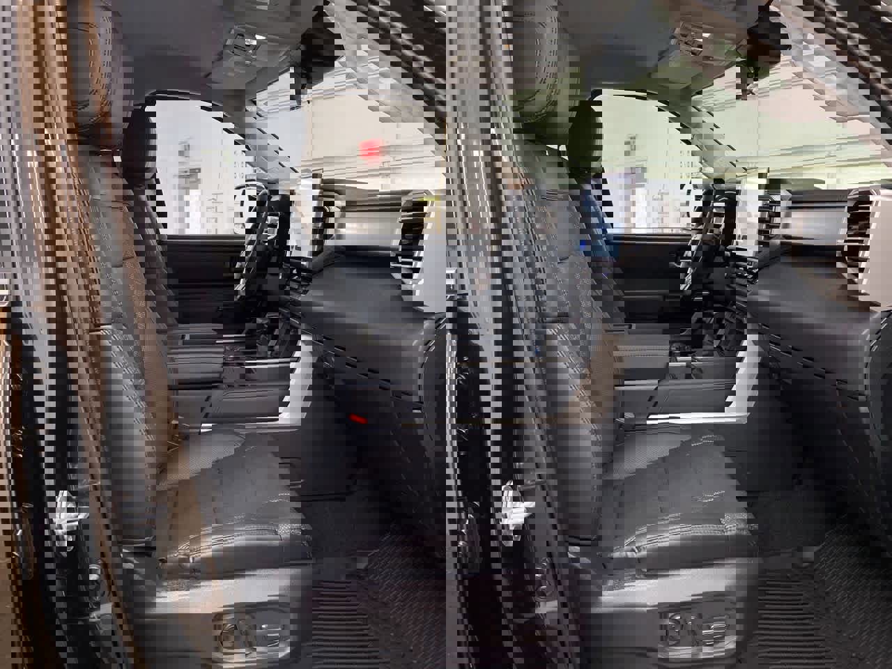 Used 2023 Toyota Tundra Limited w/ TRD Off-Road Package image 19