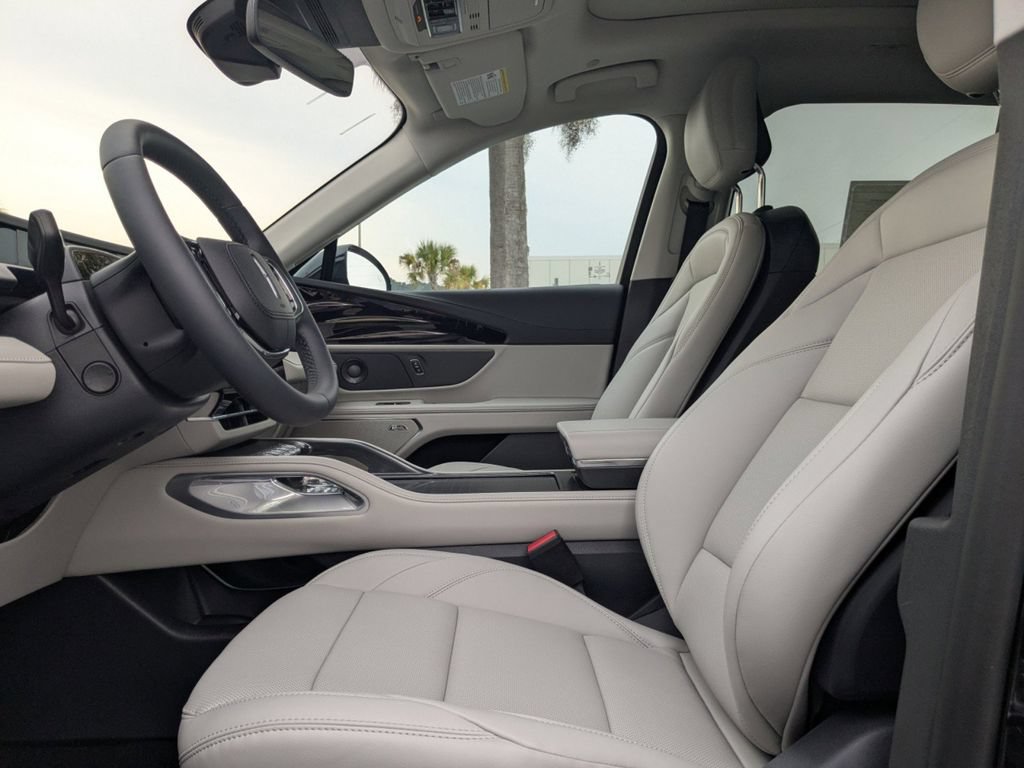 New 2026 Lincoln Nautilus Premier w/ Equipment Group 102A AWD/4WD image 21