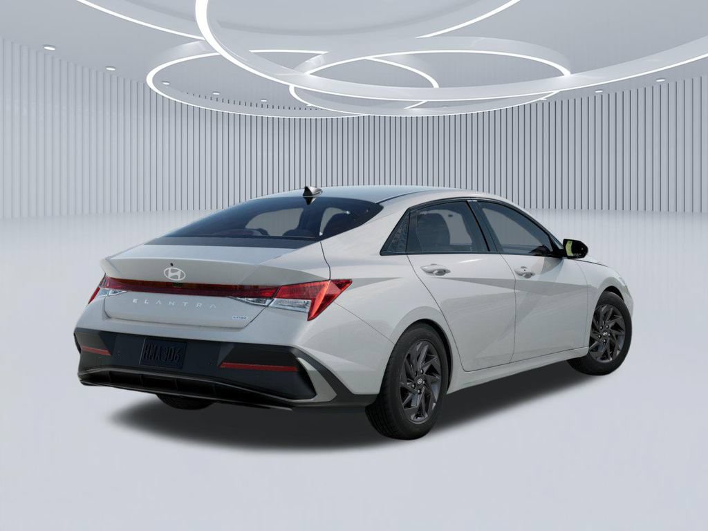 New 2026 Hyundai Elantra Hybrid FWD image 4