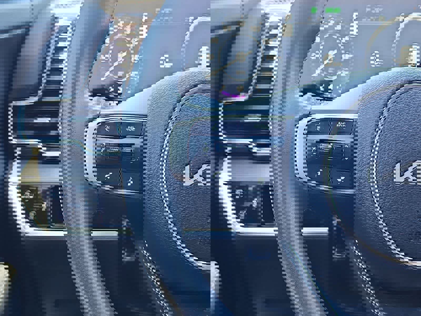 Certified 2024 Kia Sportage X-Pro Prestige image 24