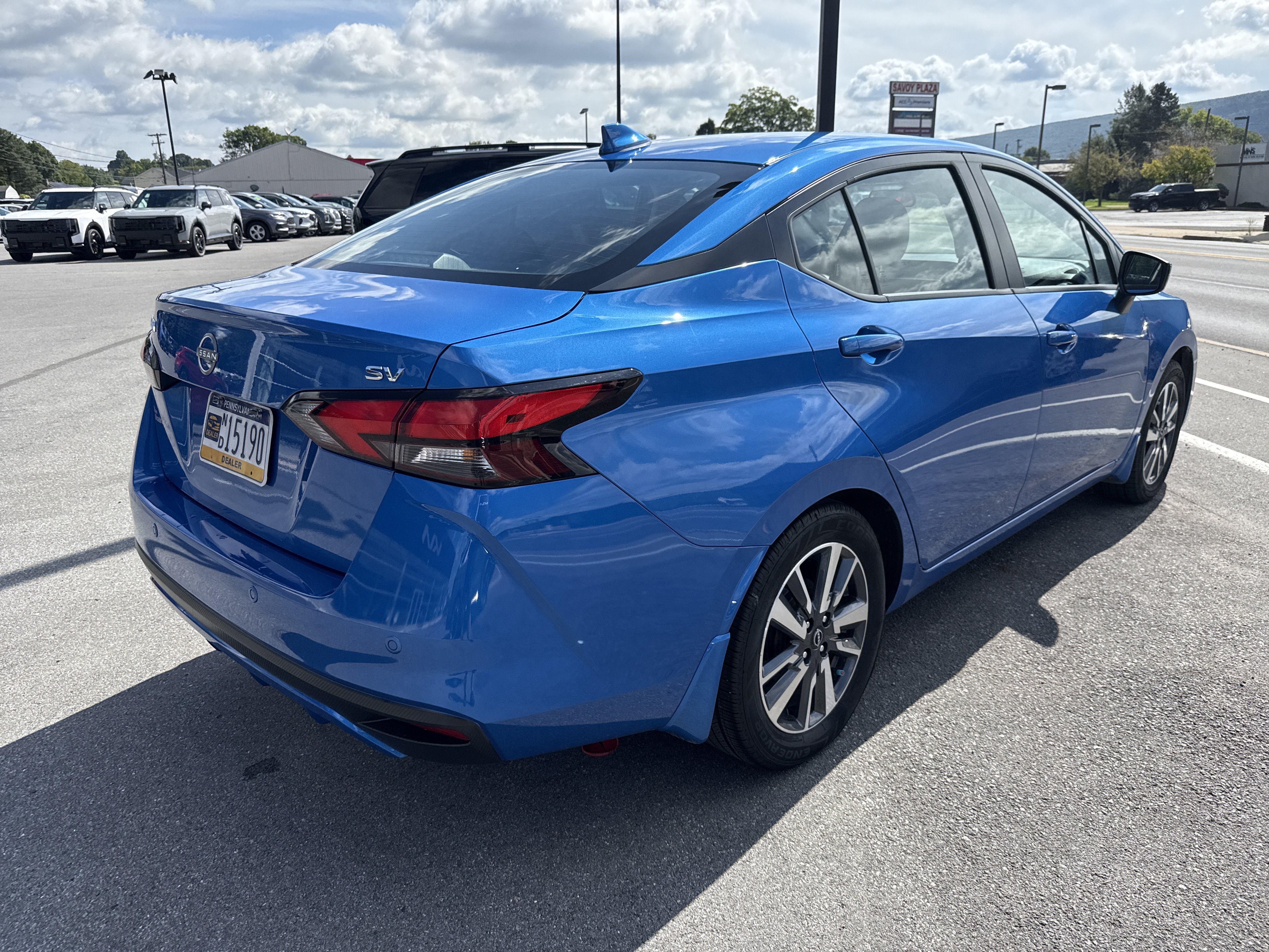 Used 2024 Nissan Versa SV w/ Trunk Package FWD image 4