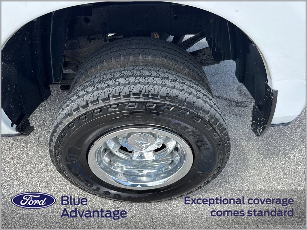 Used 2023 RAM 3500 Tradesman w/ Chrome Appearance Group AWD/4WD image 12