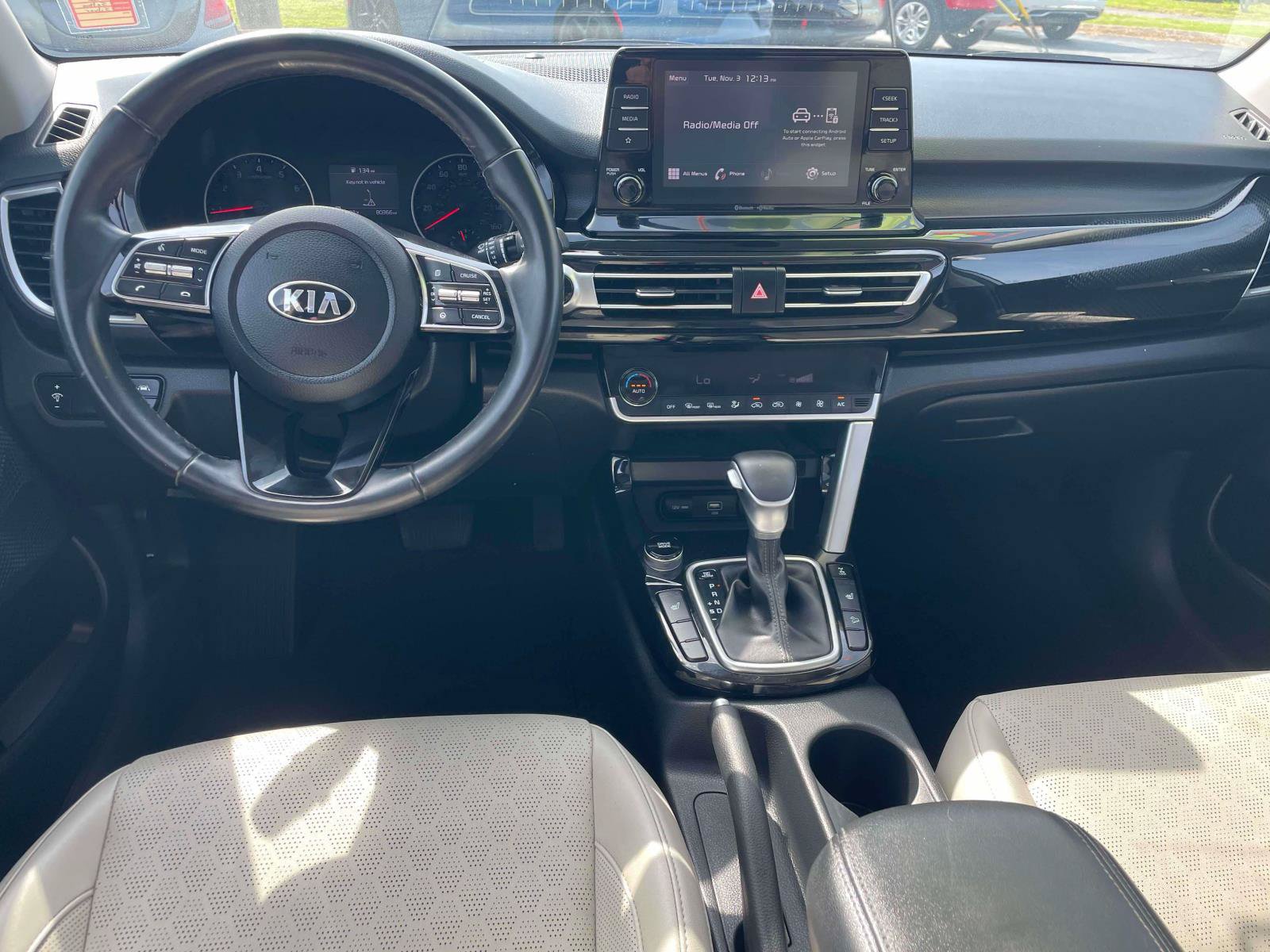 Used 2021 Kia Seltos EX AWD/4WD image 16