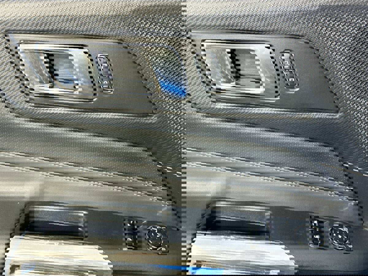 Used 2024 Ford Mustang Premium image 21