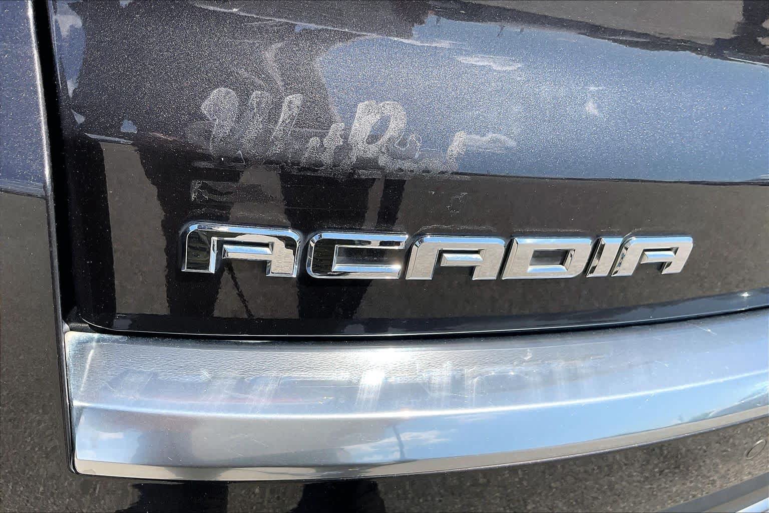 Used 2016 GMC Acadia SLE FWD image 10