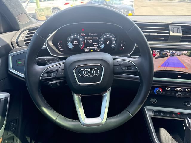 Used 2023 Audi Q3 2.0T Premium w/ Convenience Package AWD/4WD image 22