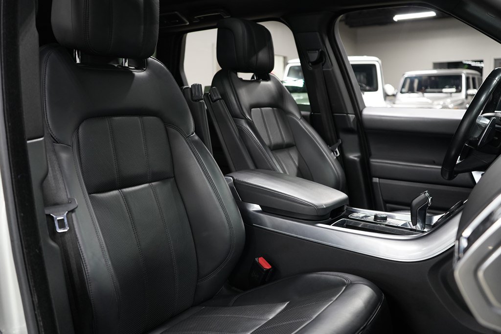 Used 2019 Land Rover Range Rover Sport Supercharged AWD/4WD image 39