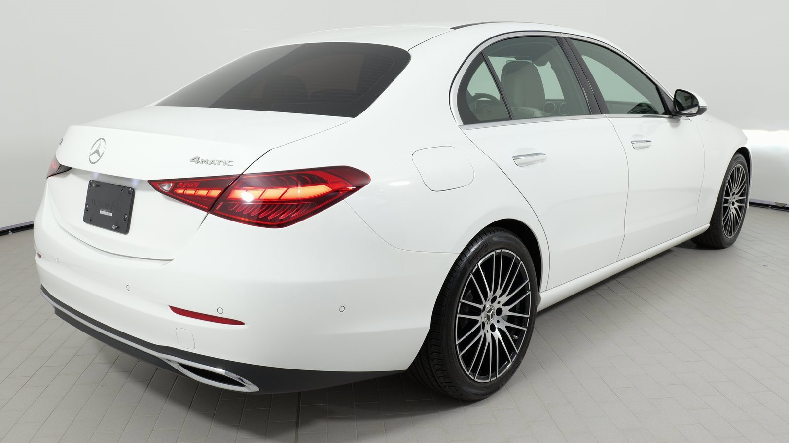 Used 2024 Mercedes-Benz C 300 4MATIC Sedan image 32