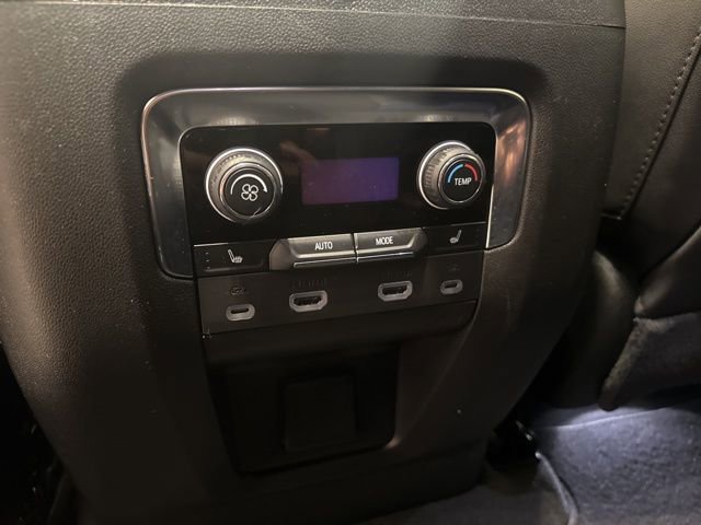 Certified 2024 Chevrolet Tahoe High Country w/ Advanced Technology Package image 20