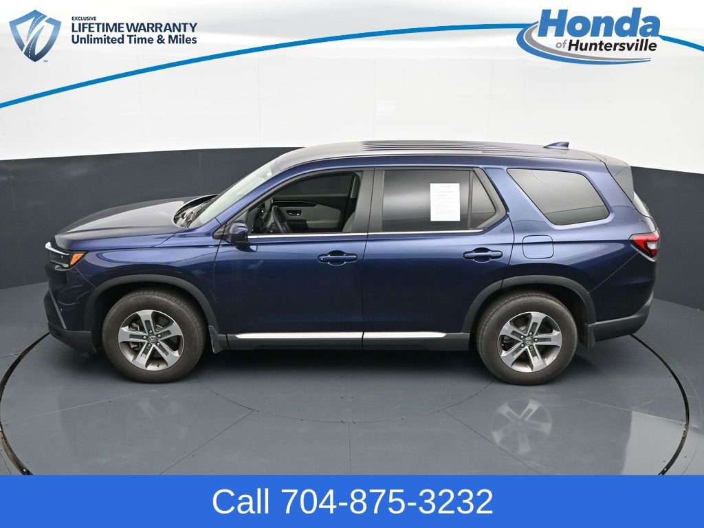 Used 2025 Honda Pilot EX-L image 18