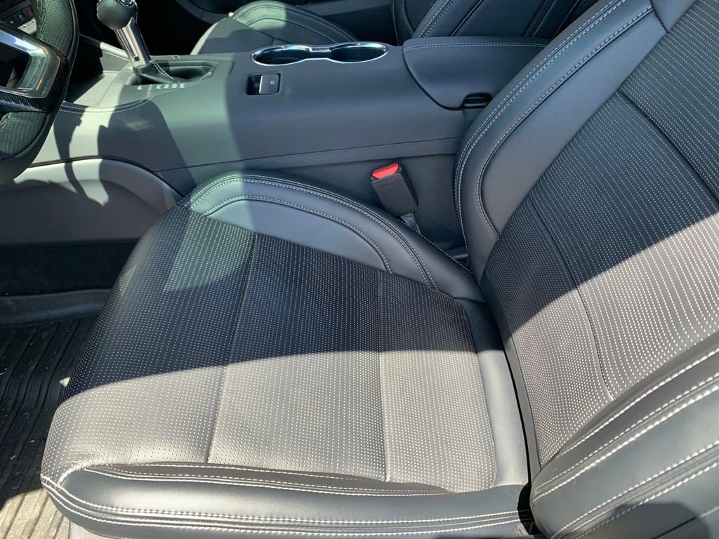 Used 2025 Ford Mustang GT Premium RWD image 26