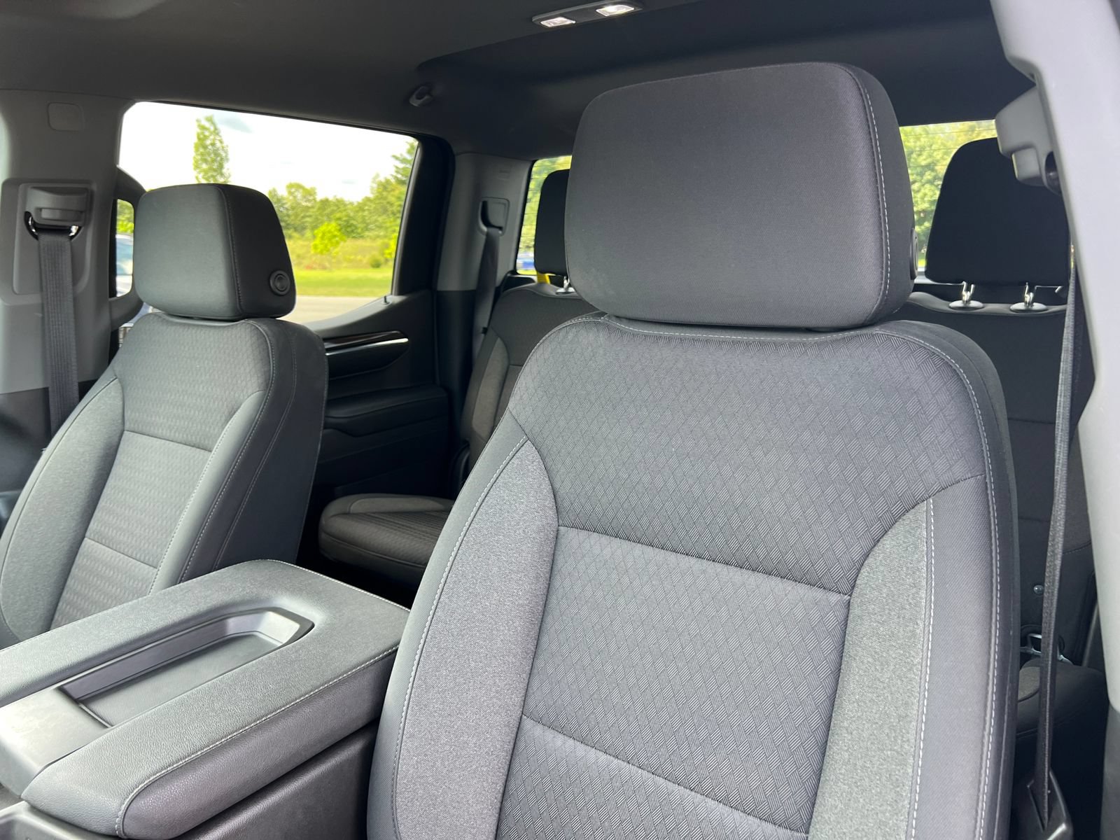 Certified 2023 Chevrolet Silverado 1500 LT AWD/4WD image 16
