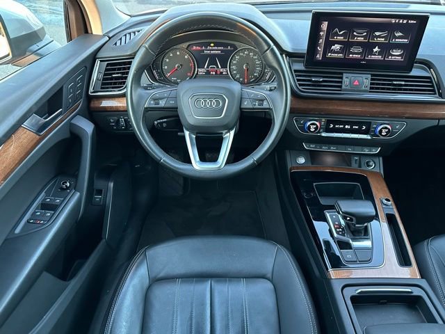 Used 2022 Audi Q5 2.0T Premium image 11