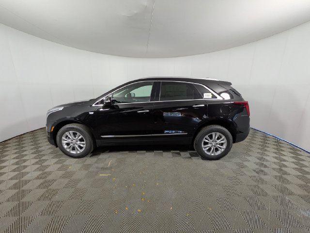 New 2026 Cadillac XT5 Luxury w/ LPO, Floor Liner Package AWD/4WD image 15