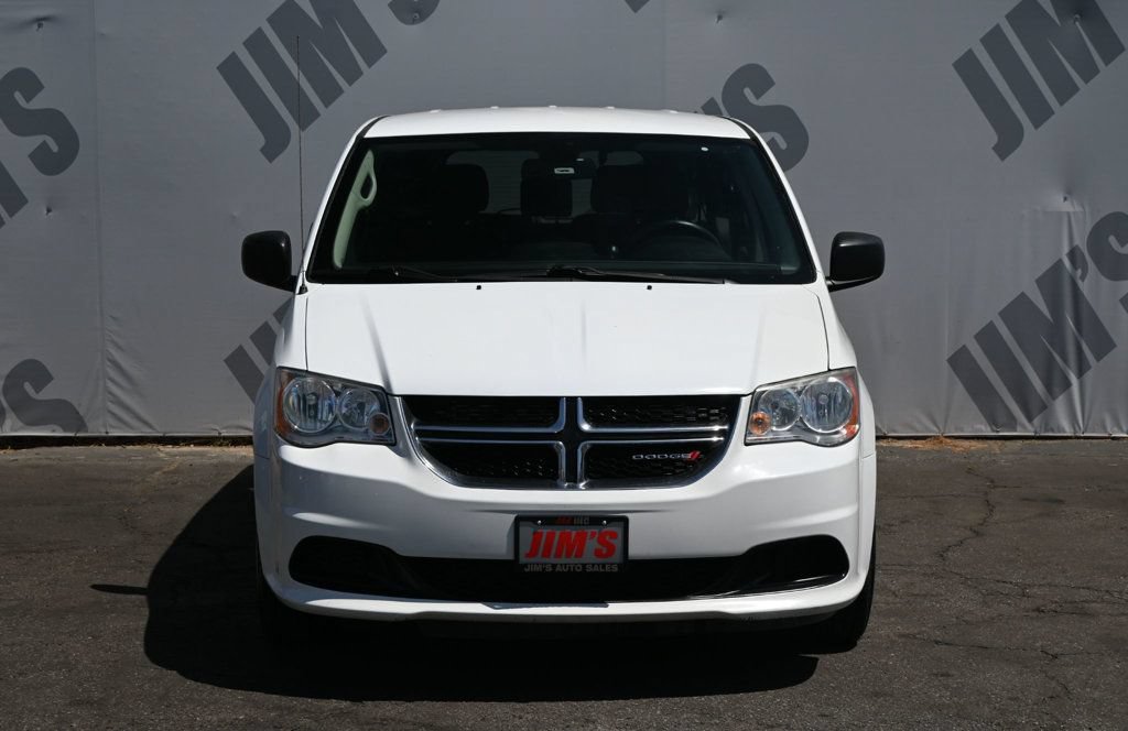 Used 2019 Dodge Grand Caravan SE w/ UConnect Hands-Free Group FWD image 2
