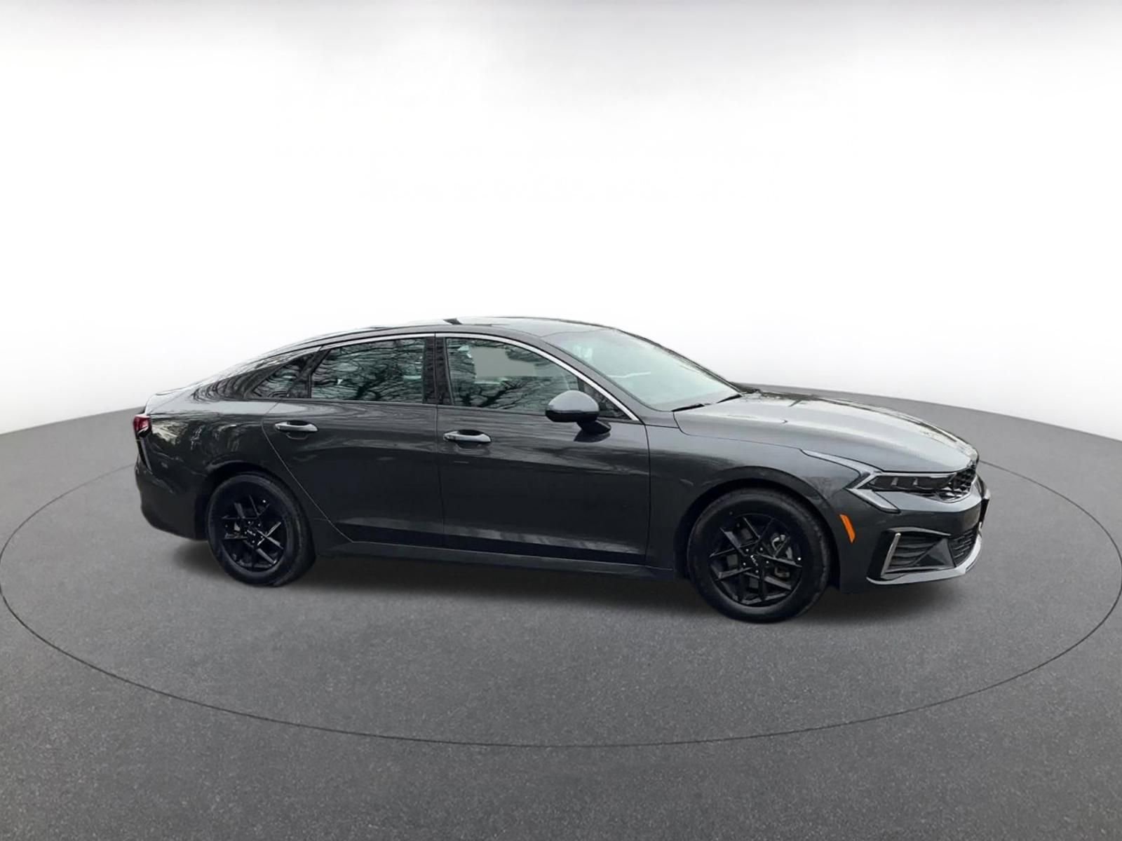 Used 2025 Kia K5 LXS image 2