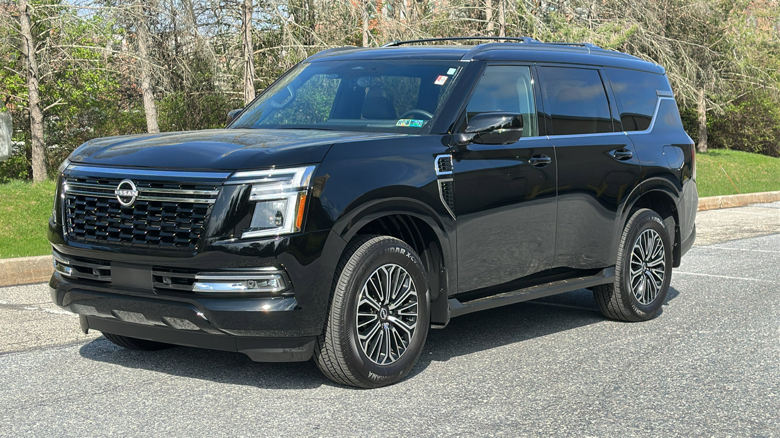 Certified 2026 Nissan Armada Platinum image 2