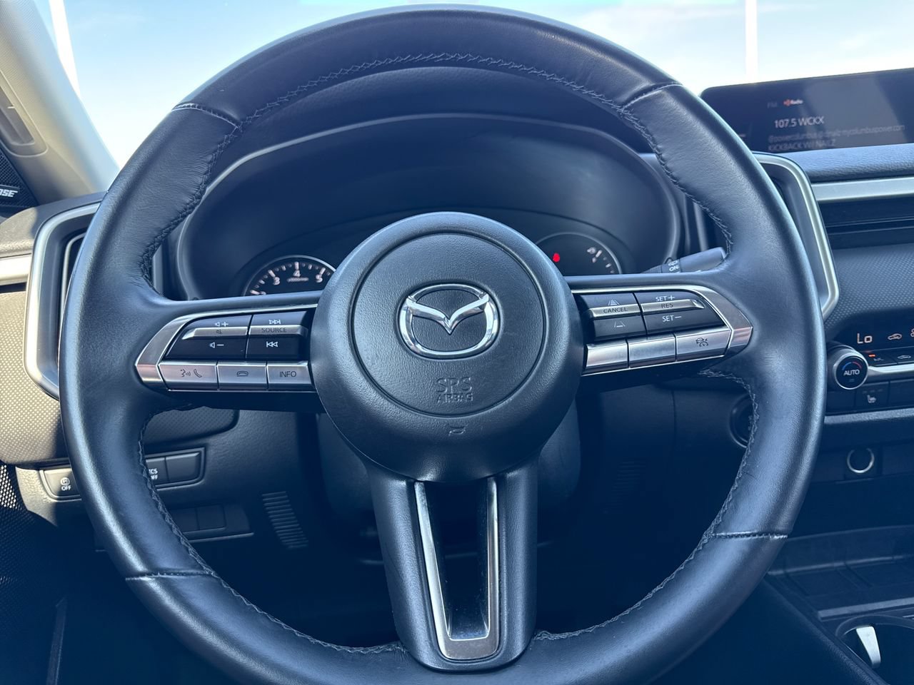 Used 2025 MAZDA CX-50 AWD 2.5 S w/ Premium Package image 17