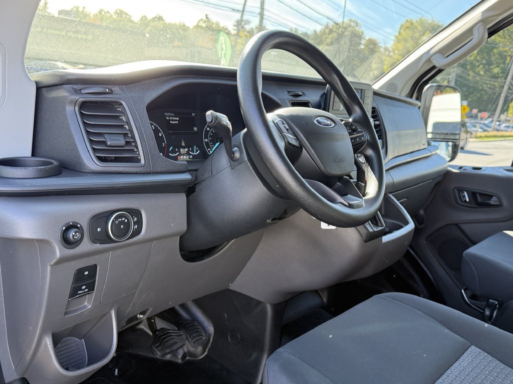 Used 2025 Ford Transit 250 Low Roof w/ Exterior Upgrade Package RWD image 11