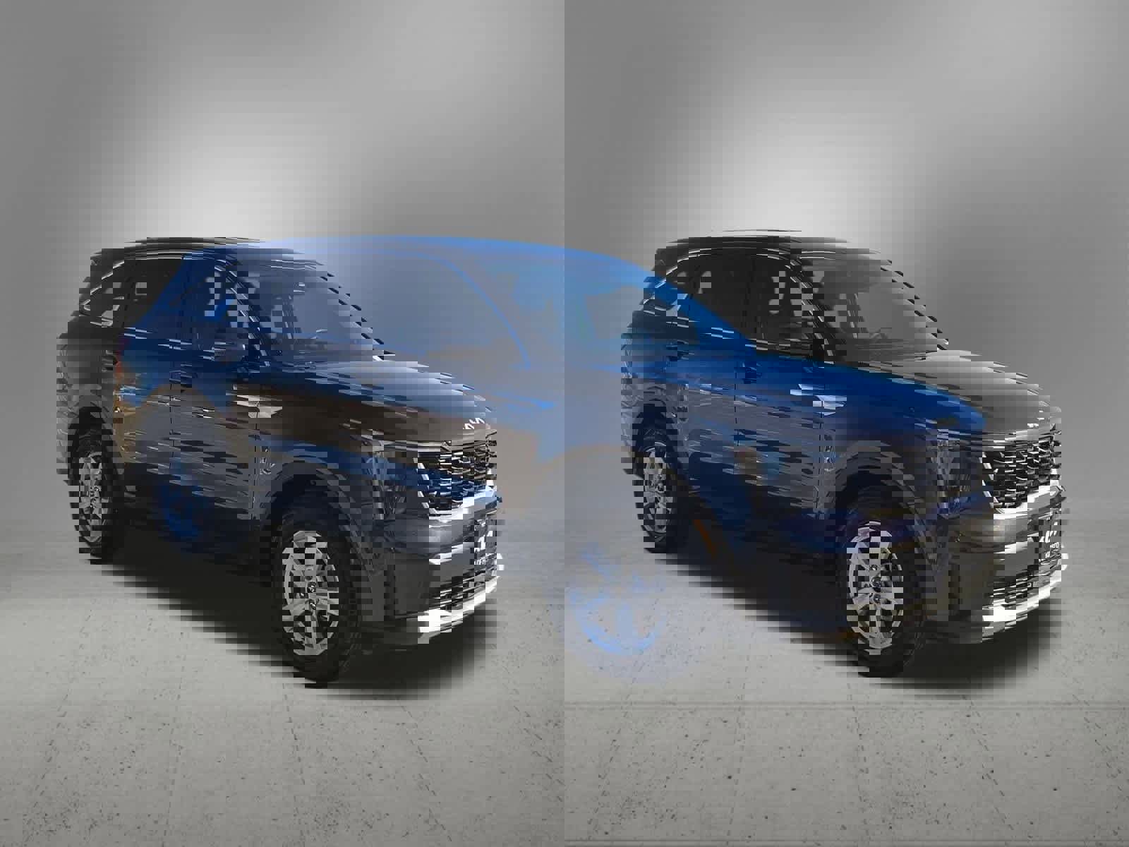 Certified 2025 Kia Sorento LX image 8