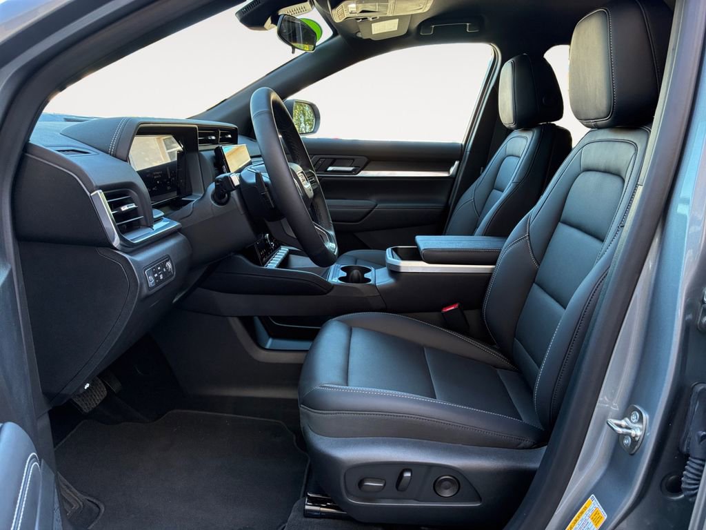 Used 2026 GMC Terrain Elevation w/ Elevation Premium Package AWD/4WD image 9