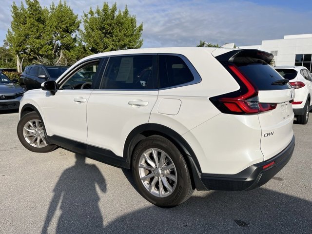 Used 2024 Honda CR-V EX image 3