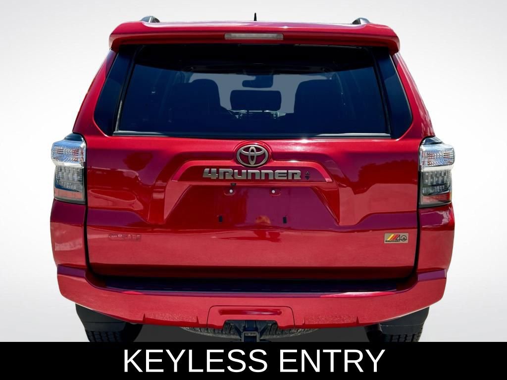 Used 2023 Toyota 4Runner 40th Anniversary SE image 5