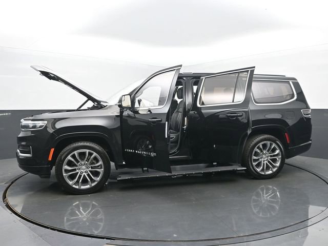Used 2022 Jeep Grand Wagoneer Series II w/ Premium Group II AWD/4WD image 57
