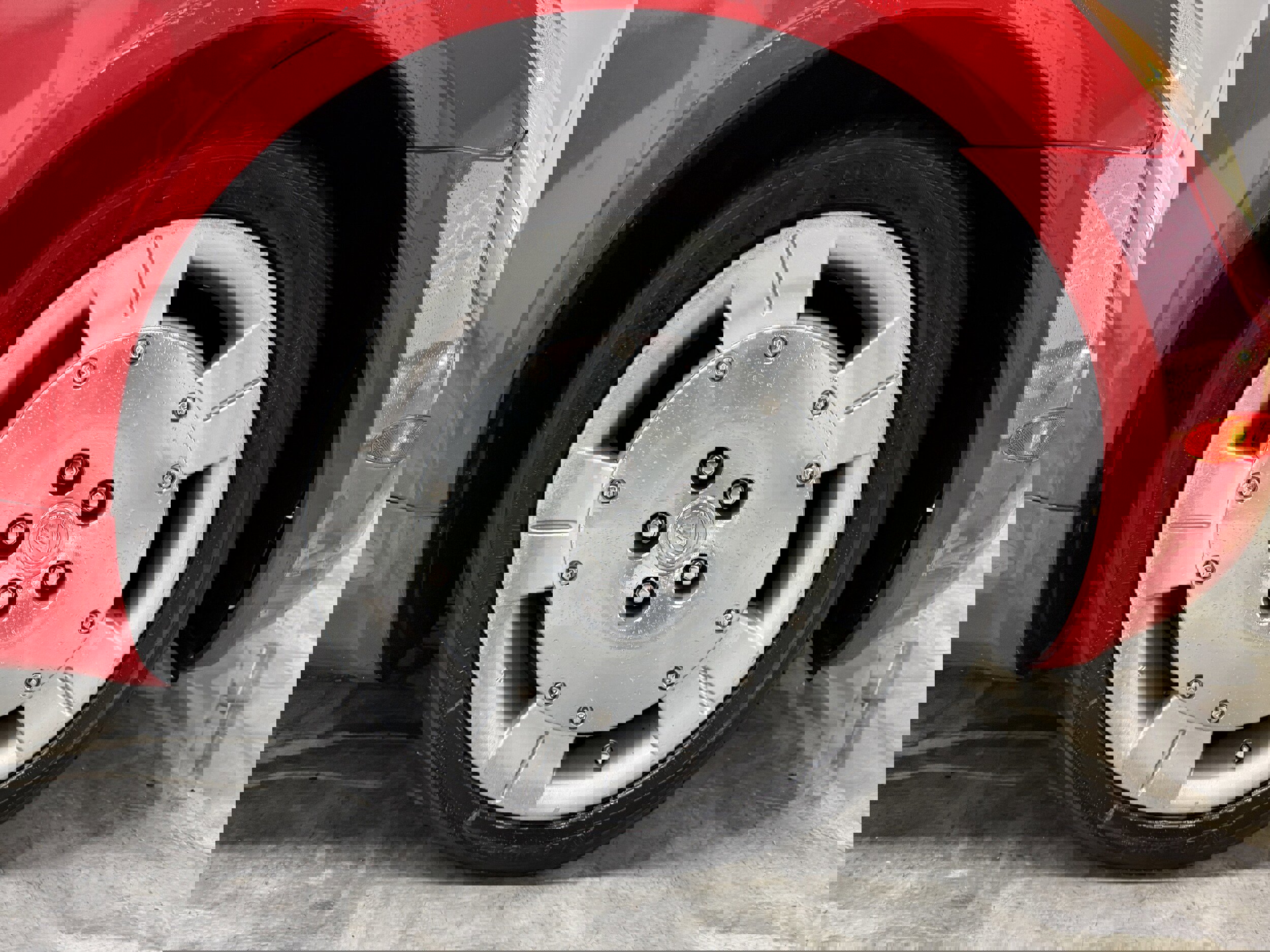 Used 2004 Lexus SC 430 Convertible image 23