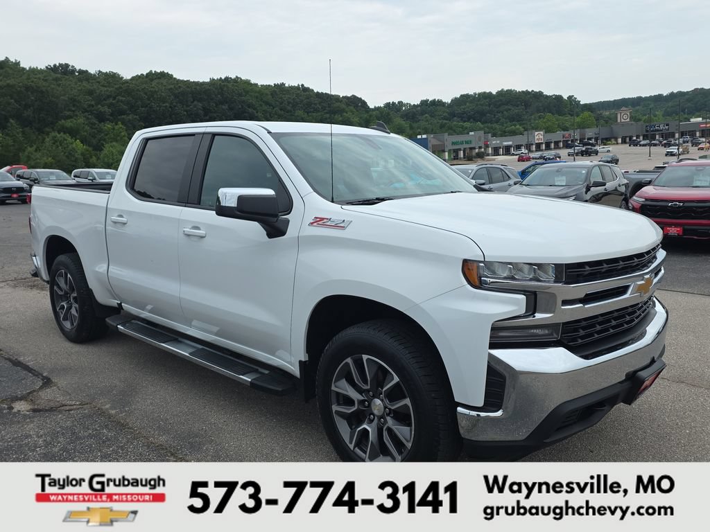 Certified 2020 Chevrolet Silverado 1500 LT AWD/4WD image 2