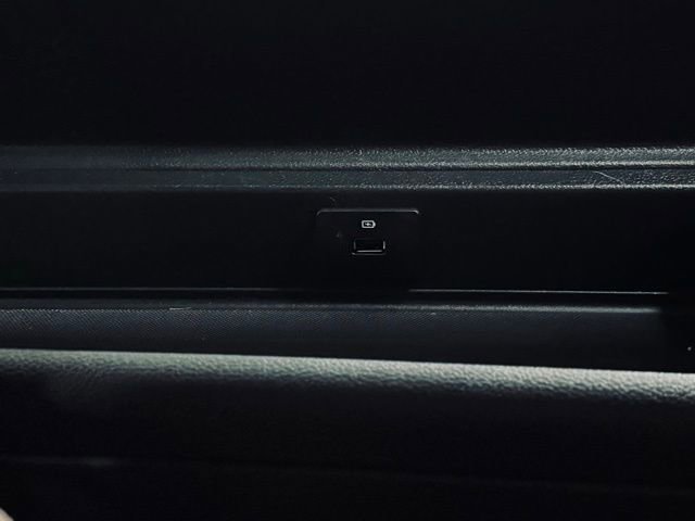 Certified 2024 Lincoln Navigator L Reserve image 23