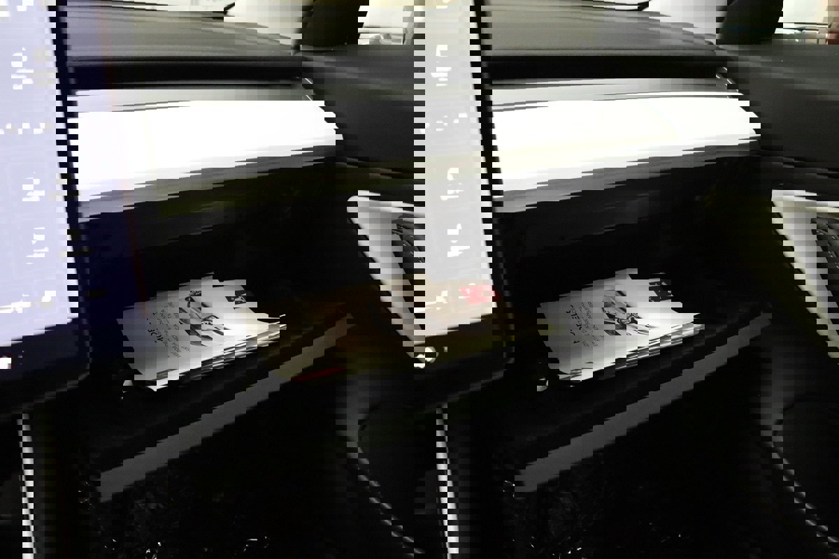 Used 2020 Tesla Model 3 Performance image 19