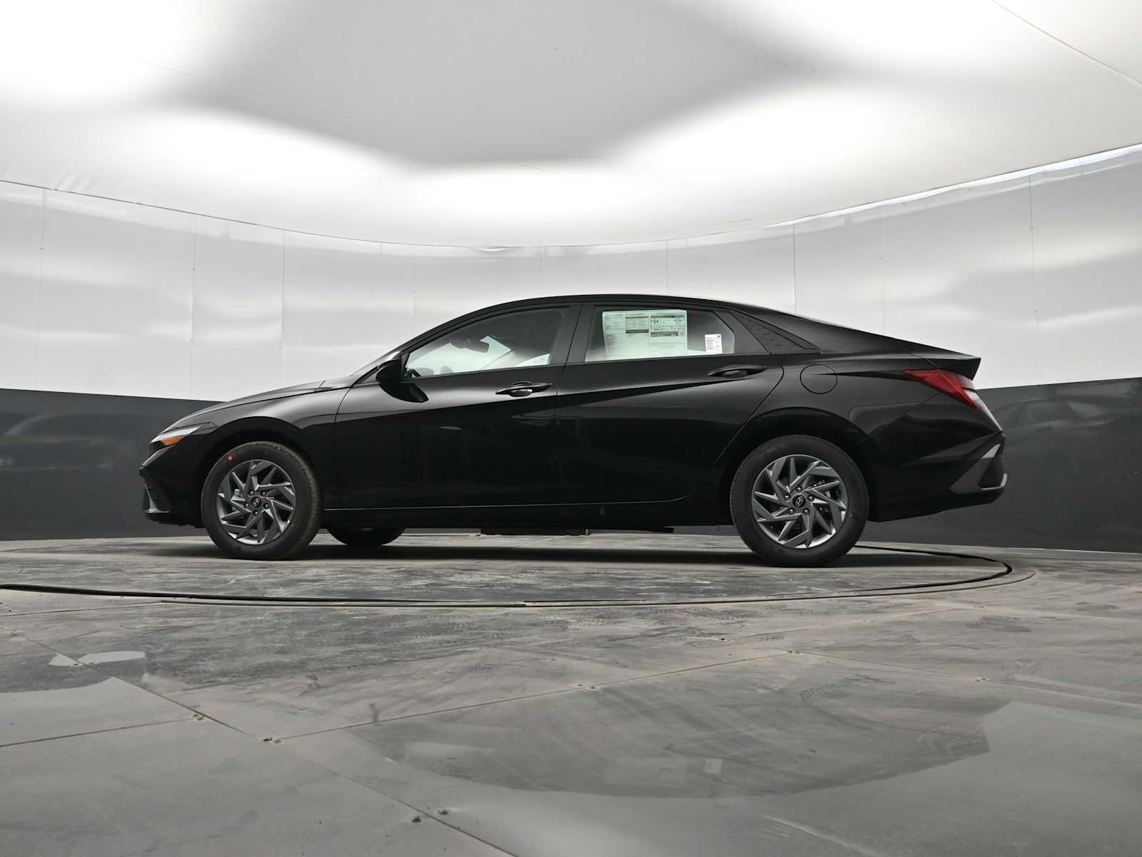 New 2026 Hyundai Elantra Blue image 34