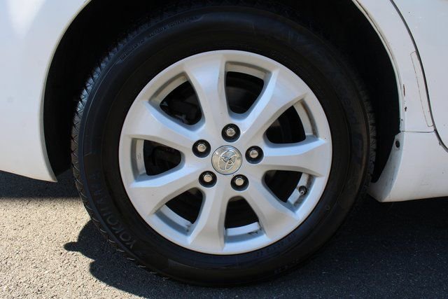 Used 2011 Toyota Camry LE w/ LE Extra-Value Pkg image 68