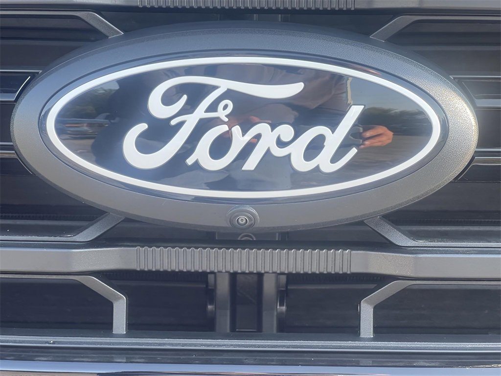New 2025 Ford F150 XLT w/ Equipment Group 302A MID image 25