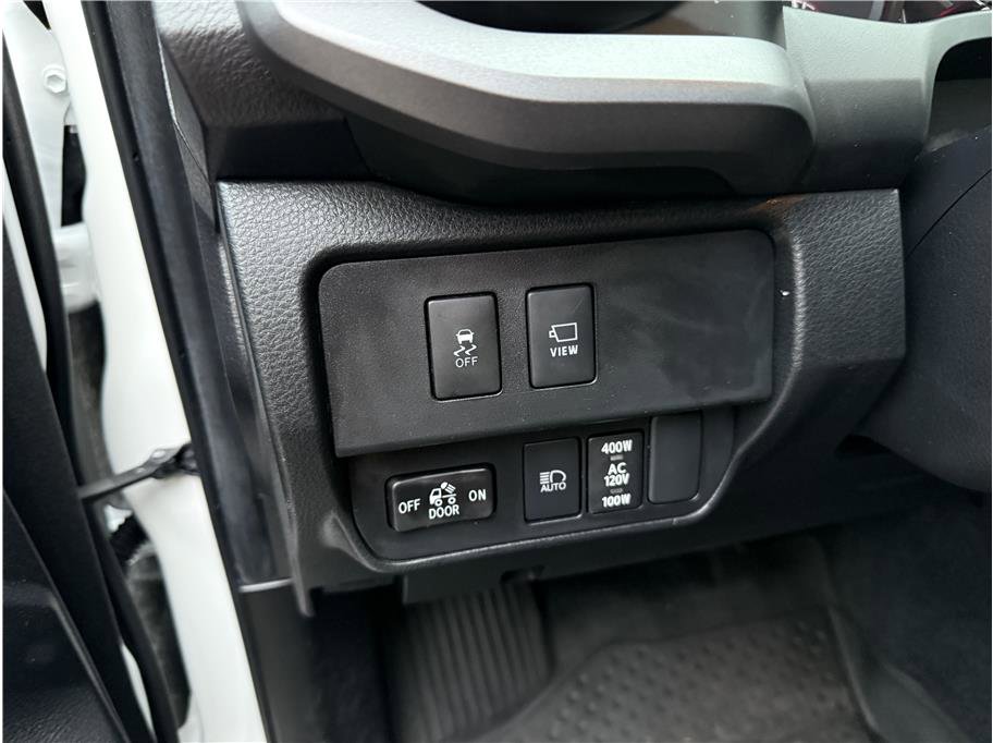 Used 2023 Toyota Tacoma TRD Sport w/ Advanced Technology Package image 12