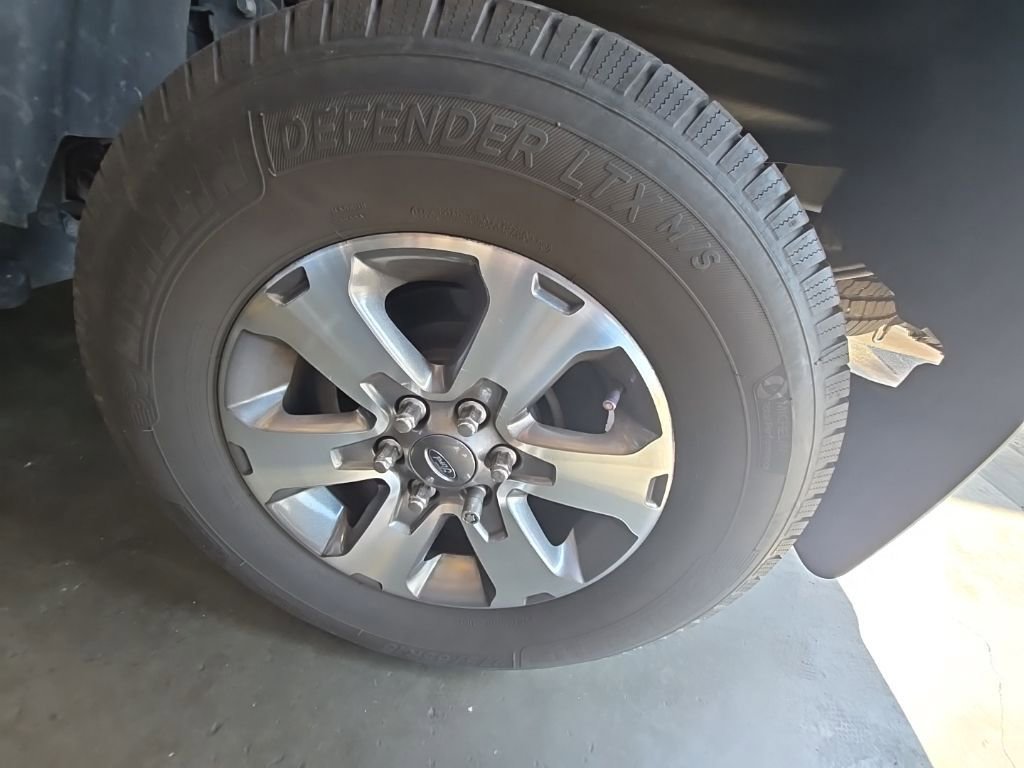 Used 2014 Ford F150 FX4 w/ Equipment Group 402A Luxury image 14