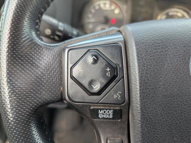 Used 2019 Toyota Tacoma TRD Off-Road image 11